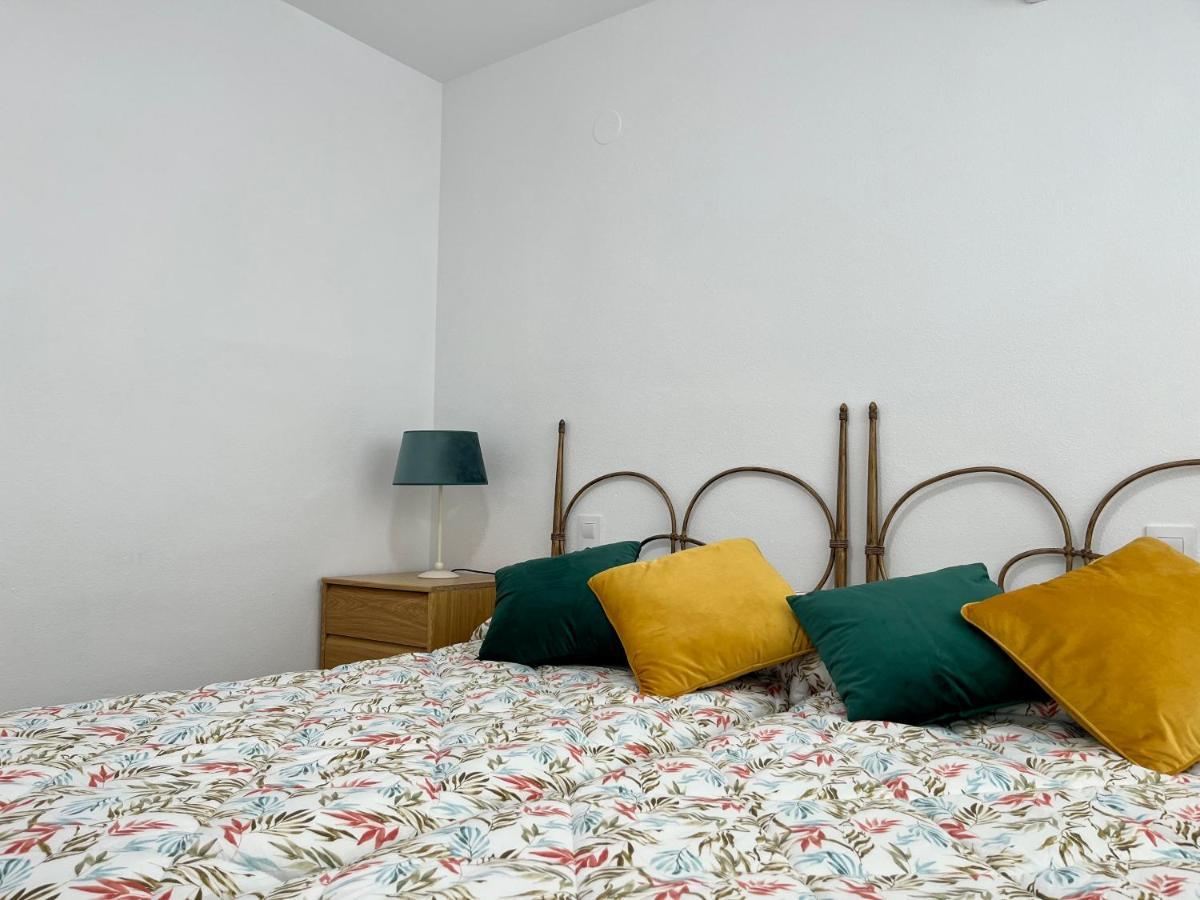Modern Apartment On The Beach With Pool Calpe Luaran gambar