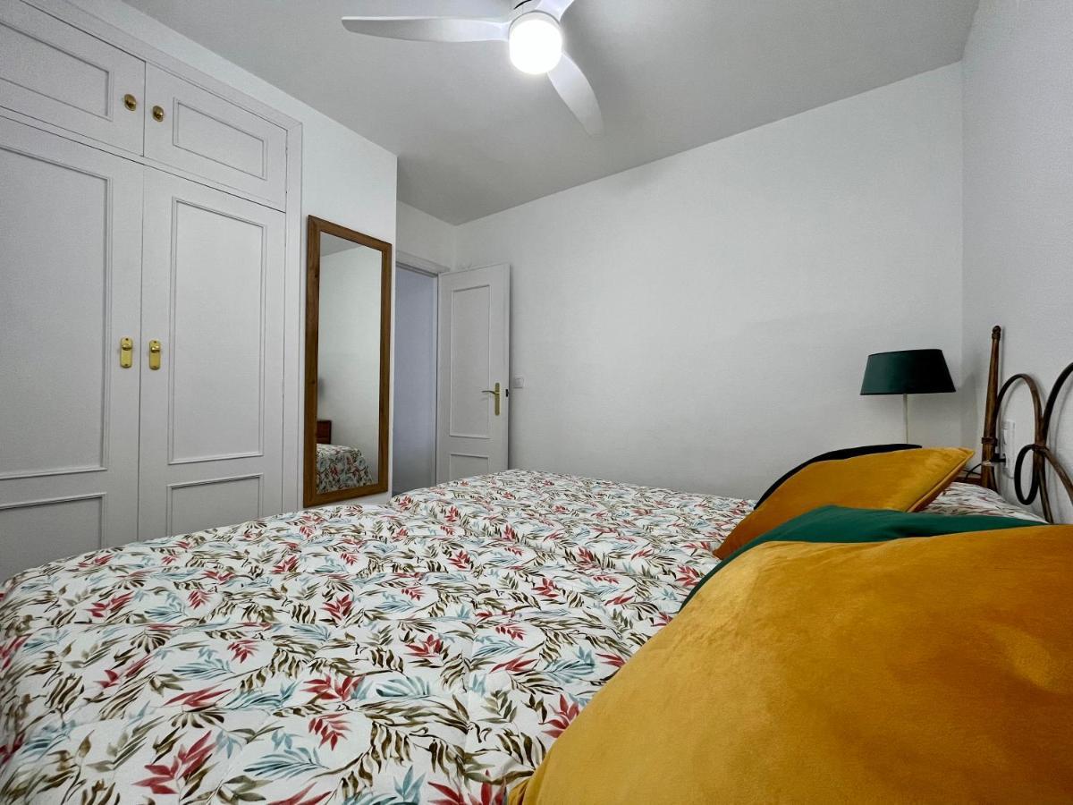 Modern Apartment On The Beach With Pool Calpe Luaran gambar